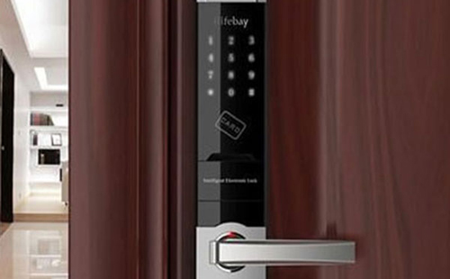 昌都24小时上门开锁公司