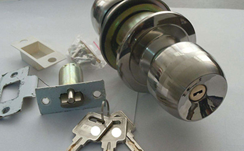 昌都24小时上门开锁公司